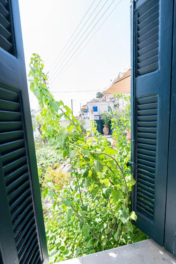 Traditional House Under The Clock Tower With Sweet View Πόρος Εξωτερικό φωτογραφία